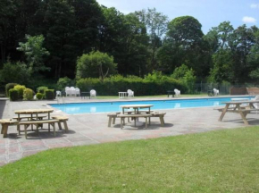 SNOWDON LODGE - GLAN GWNA HOLIDAY PARK CAERNARFON - Luxury Family Lodge